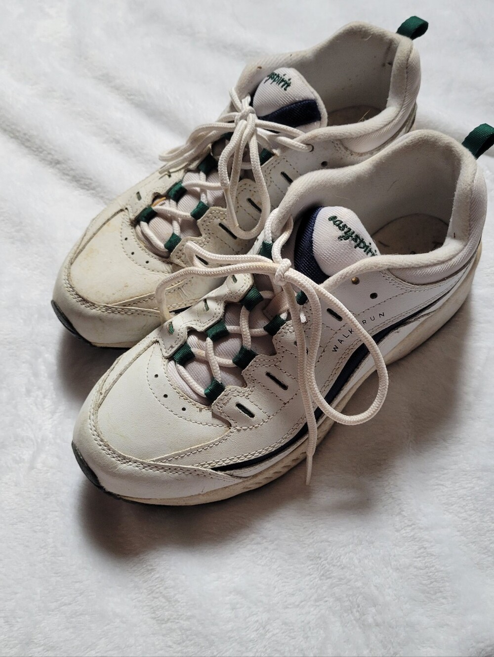 Easy Spirit, Walk-Run, White Sneakers with Green Accents